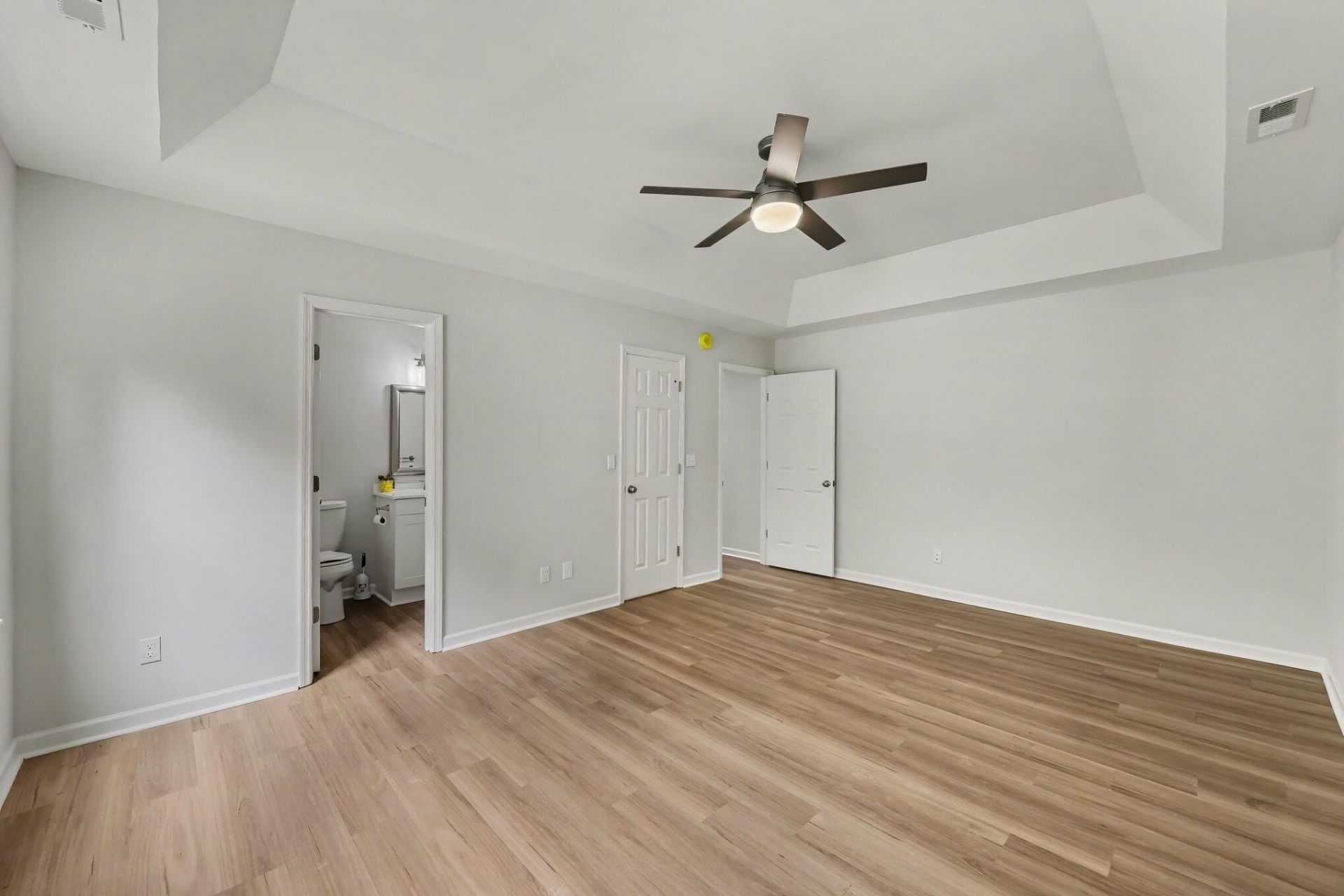 218 Beverly Drive Photo 10