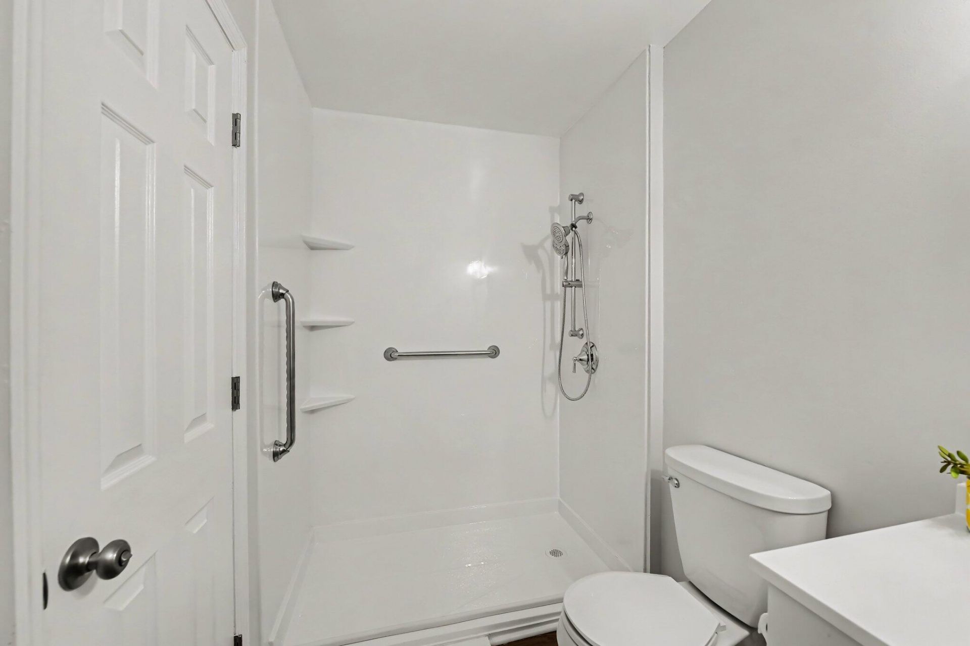 218 Beverly Drive Photo 12