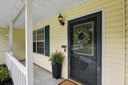 218 Beverly Drive photo 4
