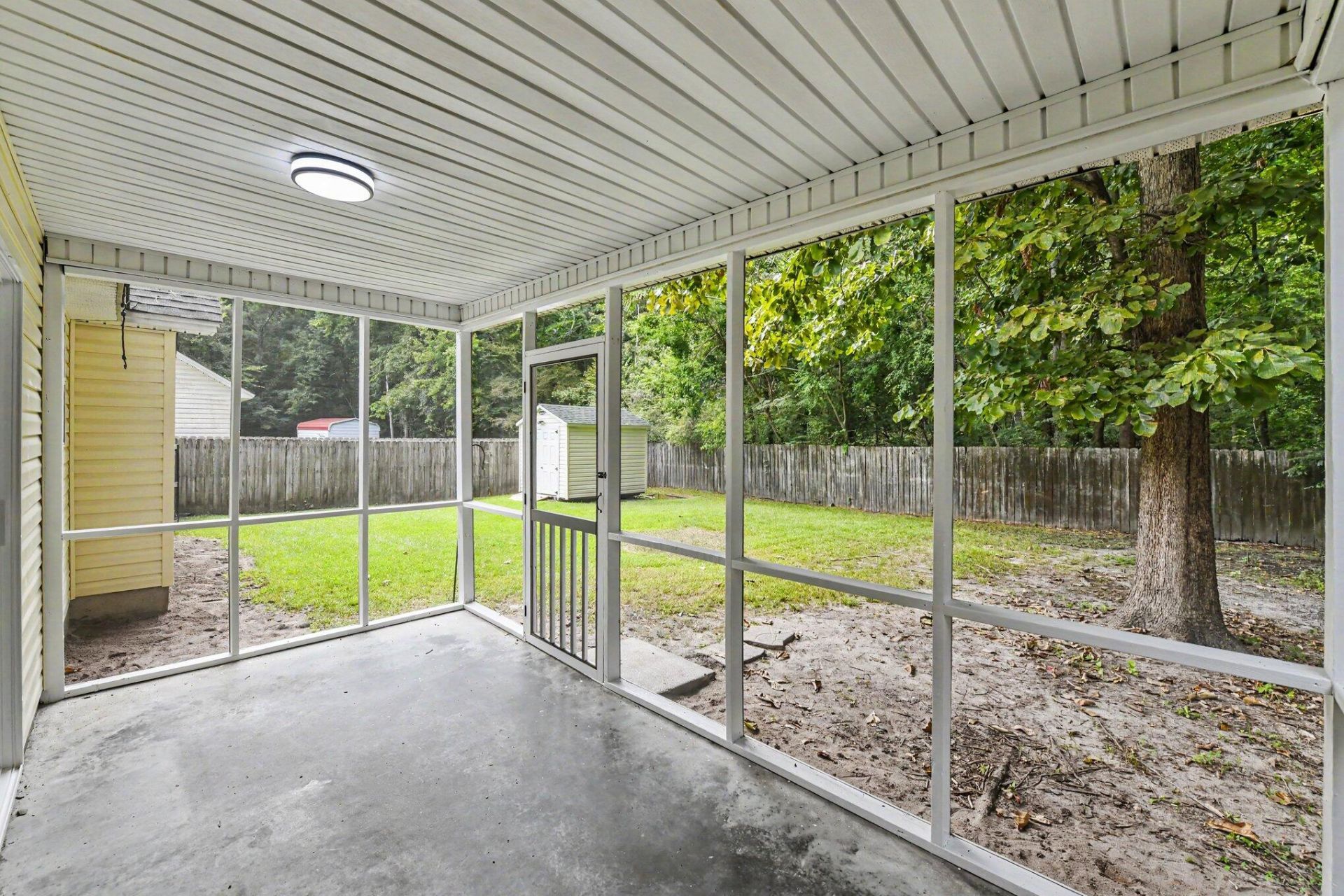 218 Beverly Drive Photo 24