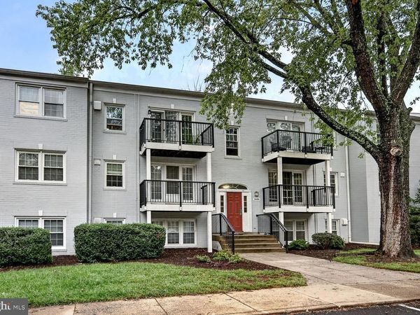 9453 FAIRFAX BOULEVARD , Unit 204, FAIRFAX, VA 22031