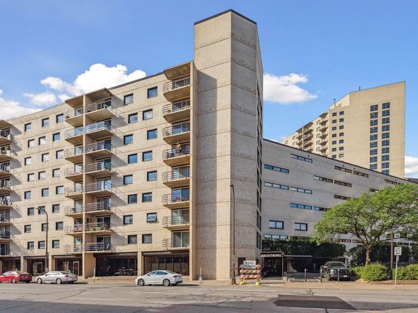 1200 Nicollet Mall, Unit 221, Minneapolis, MN 55403