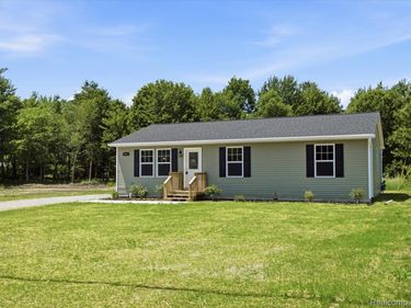 2941 Beach Road, Port Huron Township, Mi 48060