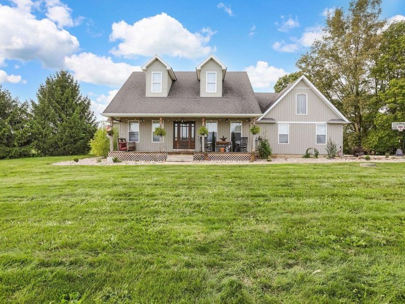 27415 Caldwell Road , Circleville, OH 43113 Photo 3