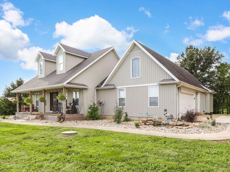 27415 Caldwell Road , Circleville, OH 43113 Photo 5