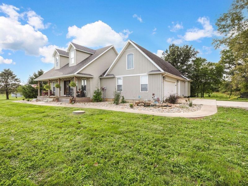 27415 Caldwell Road , Circleville, OH 43113 Photo 6