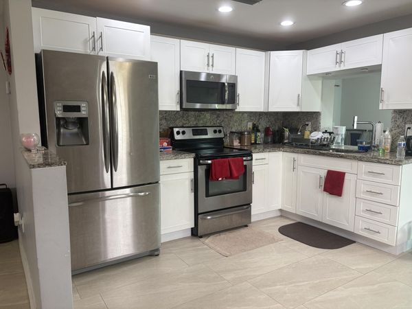 6810 NW 26TH Street, Sunrise, FL 33313