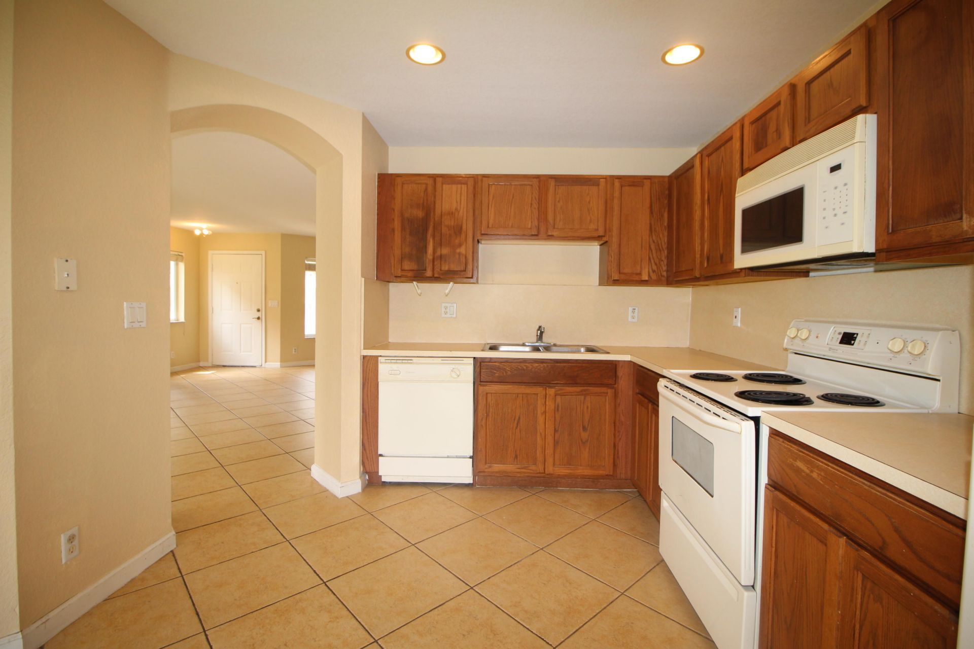 6602 Sandy Bank Terrace, Riviera Beach, FL 33407 Photo
