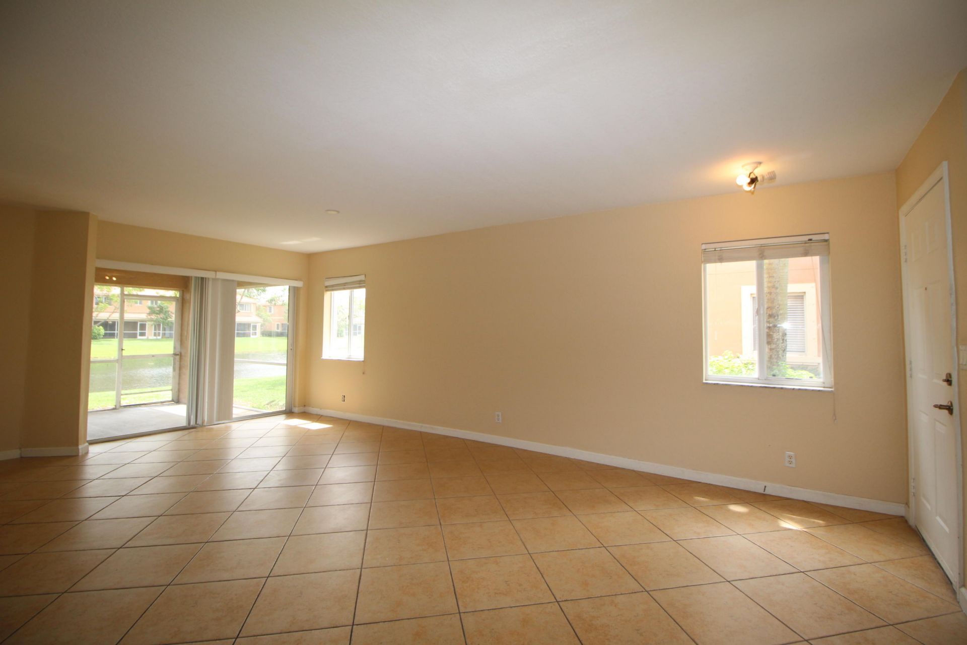 6602 Sandy Bank Terrace, Riviera Beach, FL 33407 Photo