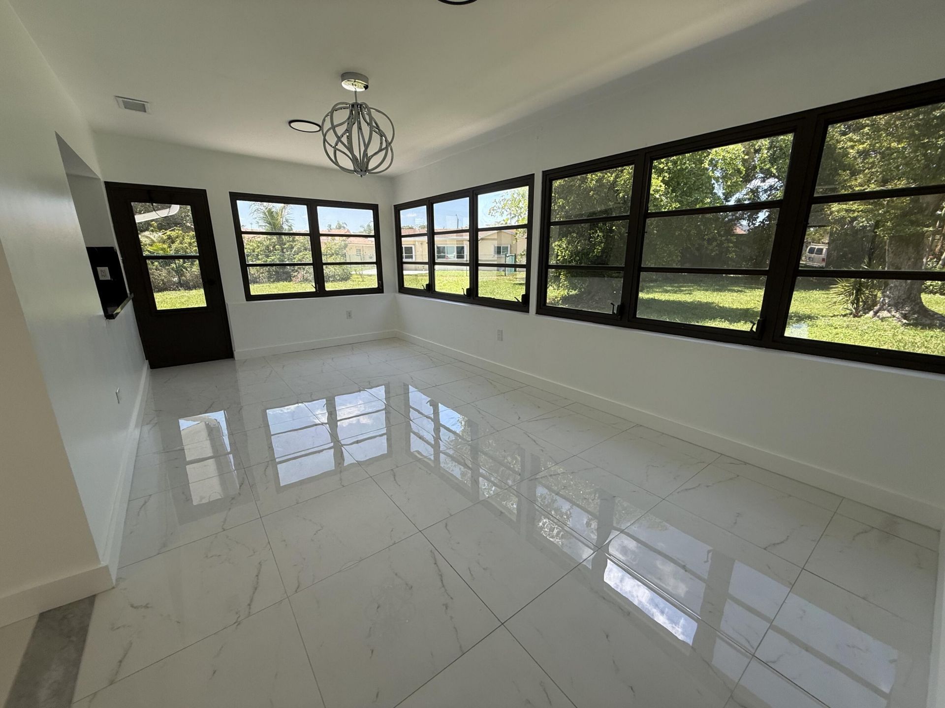 9405 NW 74th, Tamarac, FL 33321 Photo
