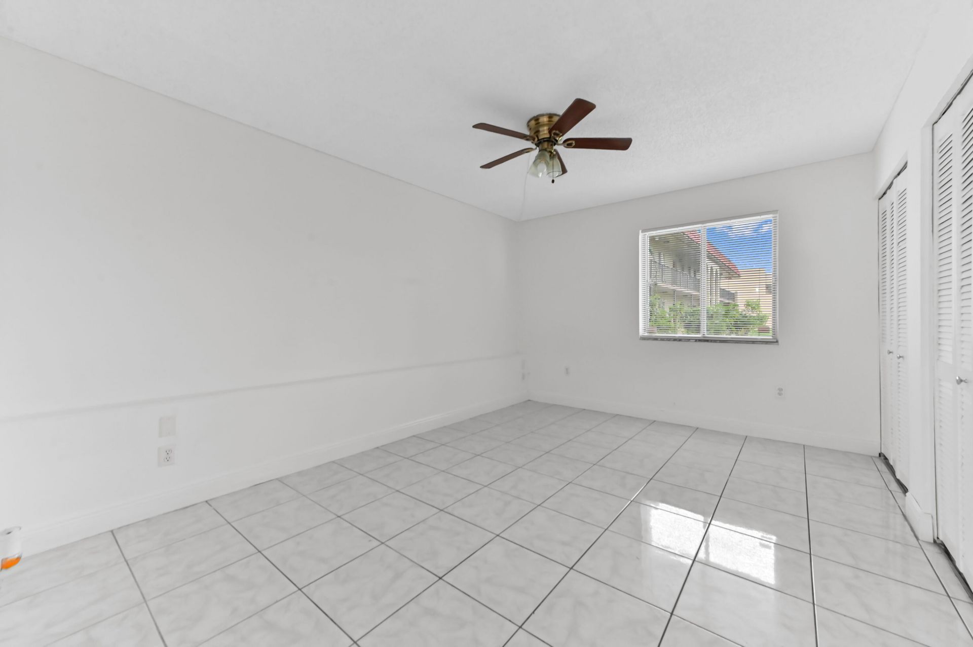 6034 Forest Hill Boulevard, Unit 107, West Palm Beach, FL 33415 Photo