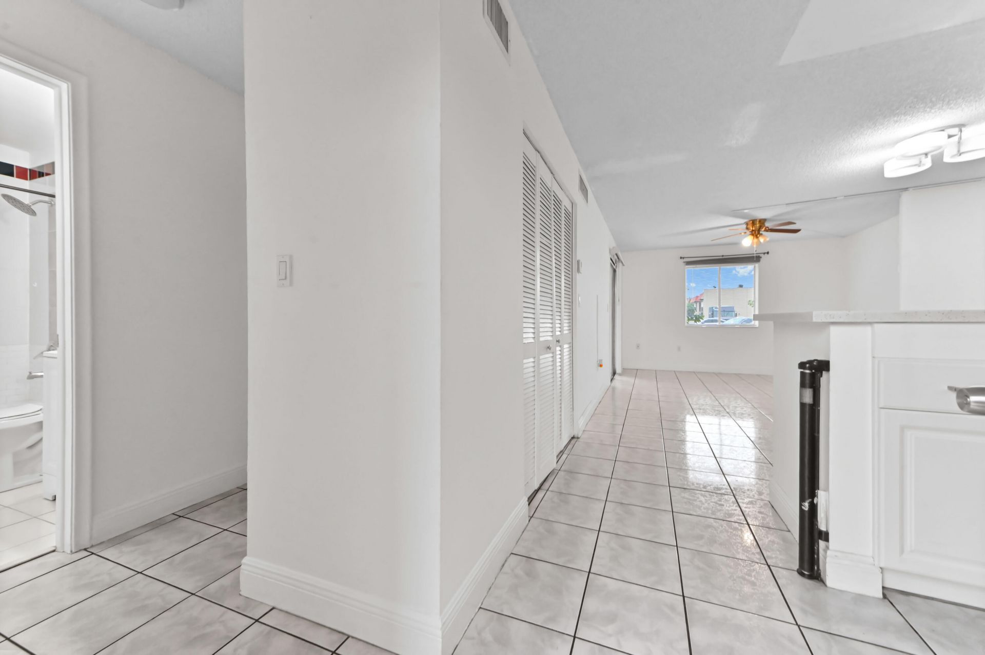 6034 Forest Hill Boulevard, Unit 107, West Palm Beach, FL 33415 Photo