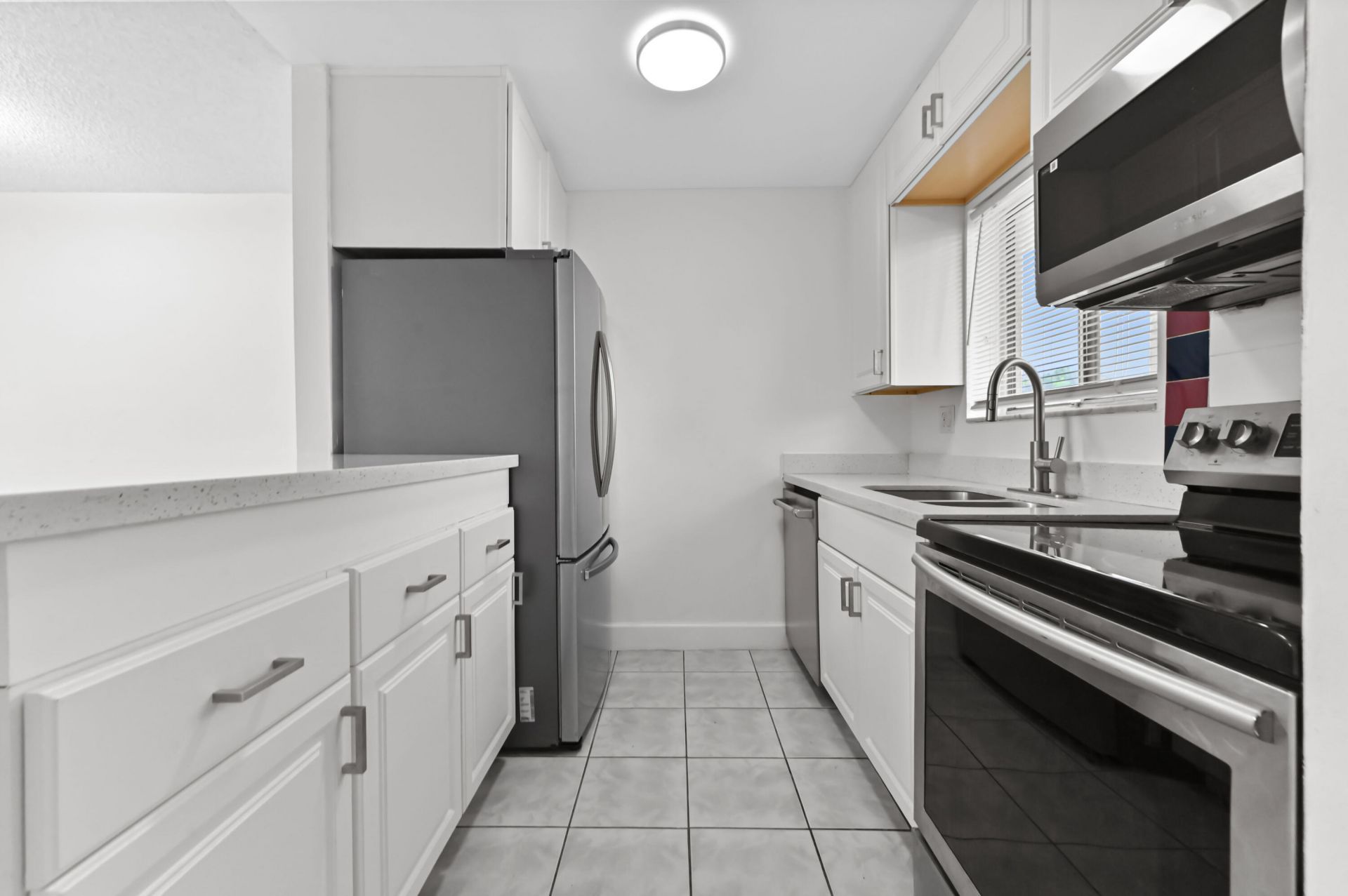 6034 Forest Hill Boulevard, Unit 107, West Palm Beach, FL 33415 Photo