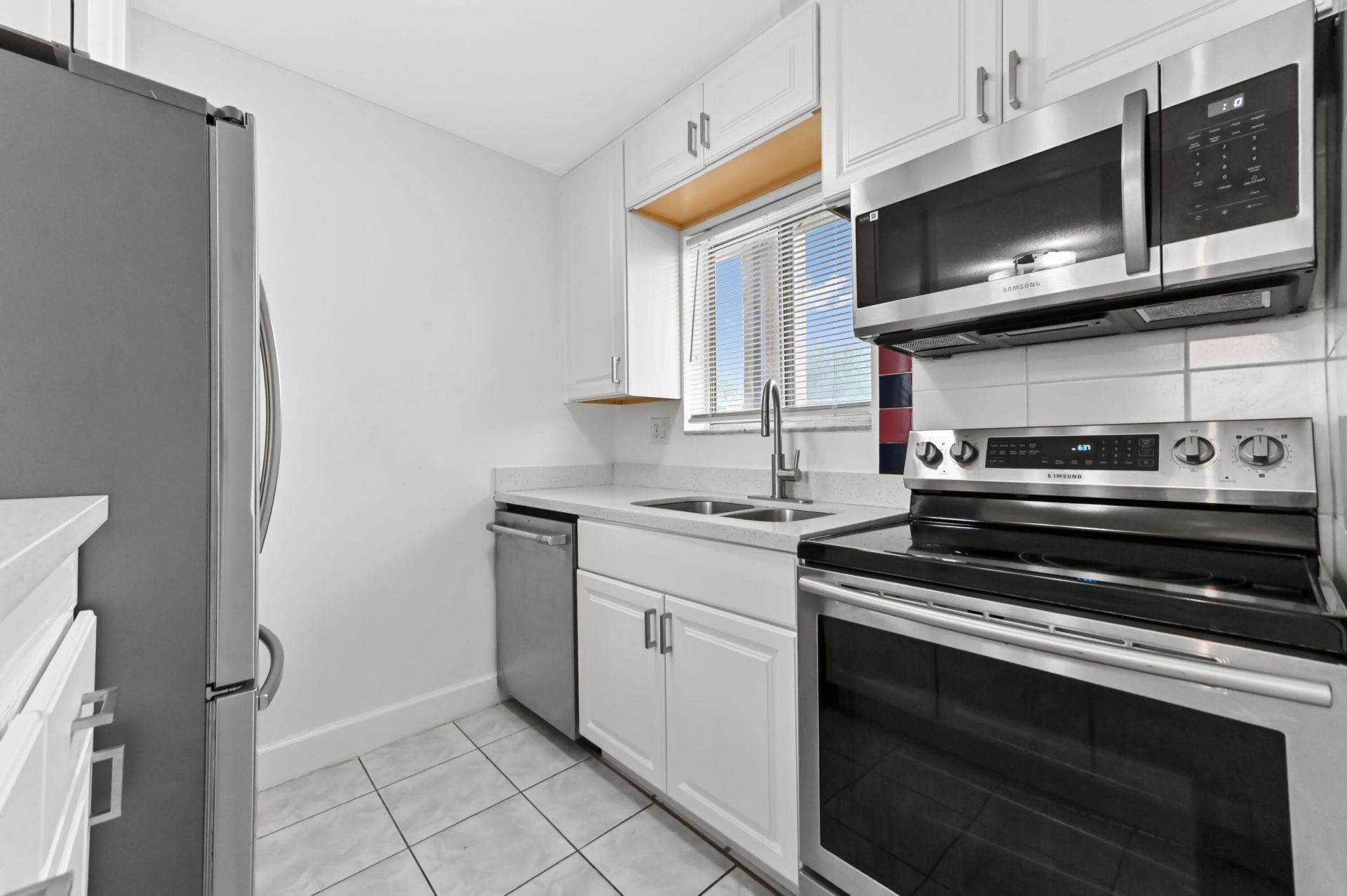 6034 Forest Hill Boulevard, Unit 107, West Palm Beach, FL 33415 Photo