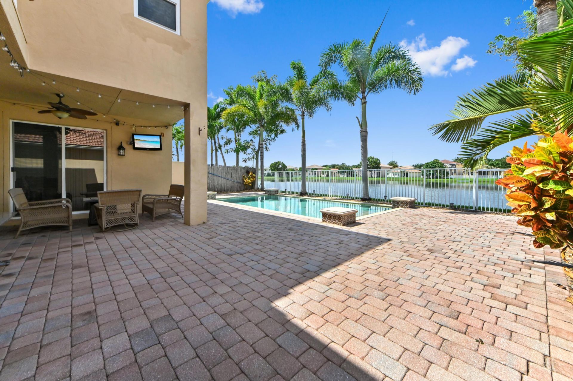 8249 Viale Matera, Lake Worth, FL 33467 Photo