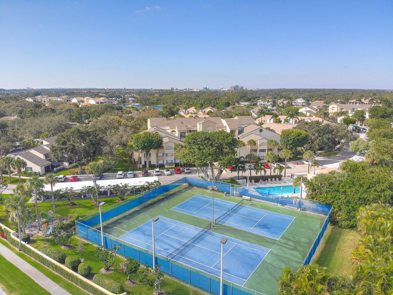 513 Oak Harbour Drive, Juno Beach, FL 33408 Photo