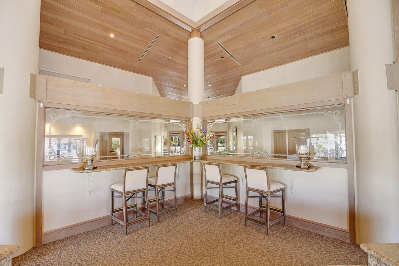 513 Oak Harbour Drive, Juno Beach, FL 33408 Photo