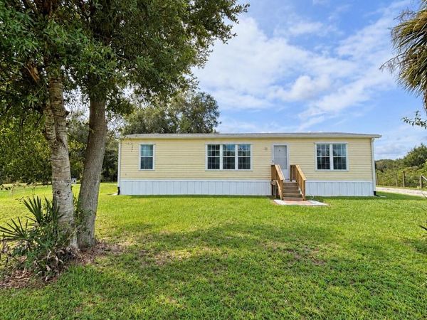 21876 NW 266TH Street, Okeechobee, FL 34972