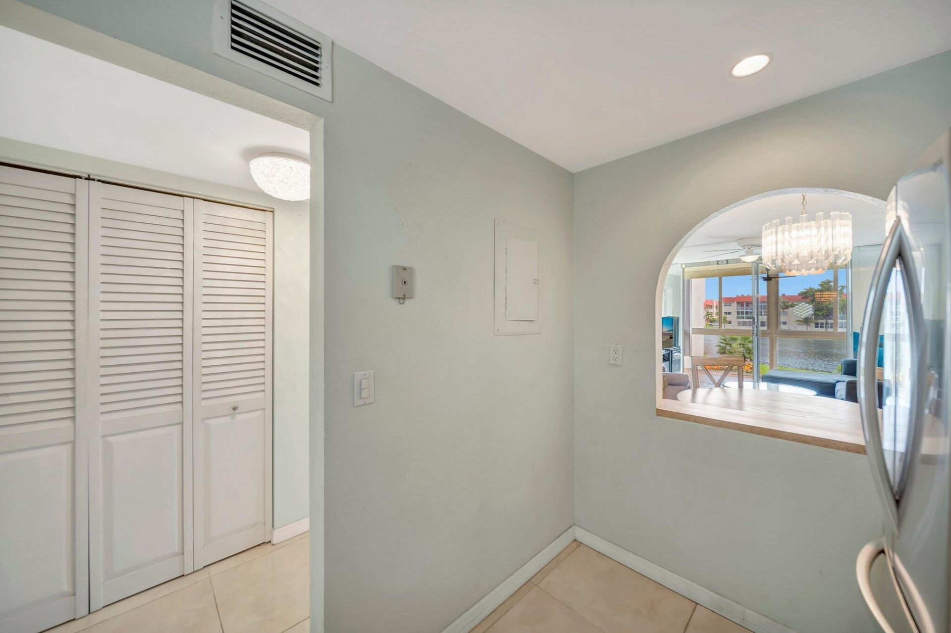 2700 Sunrise Lakes Drive W, Unit 201, Sunrise, FL 33322 Photo