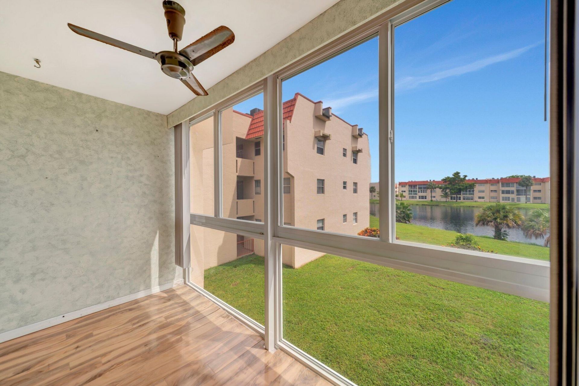 2700 Sunrise Lakes Drive W, Unit 201, Sunrise, FL 33322 Photo