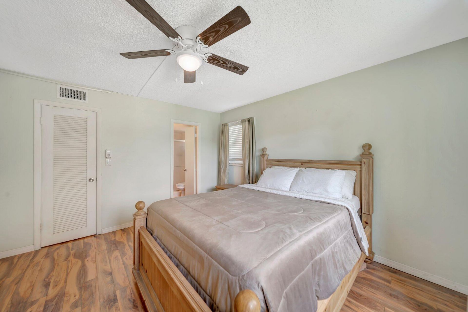2700 Sunrise Lakes Drive W, Unit 201, Sunrise, FL 33322 Photo