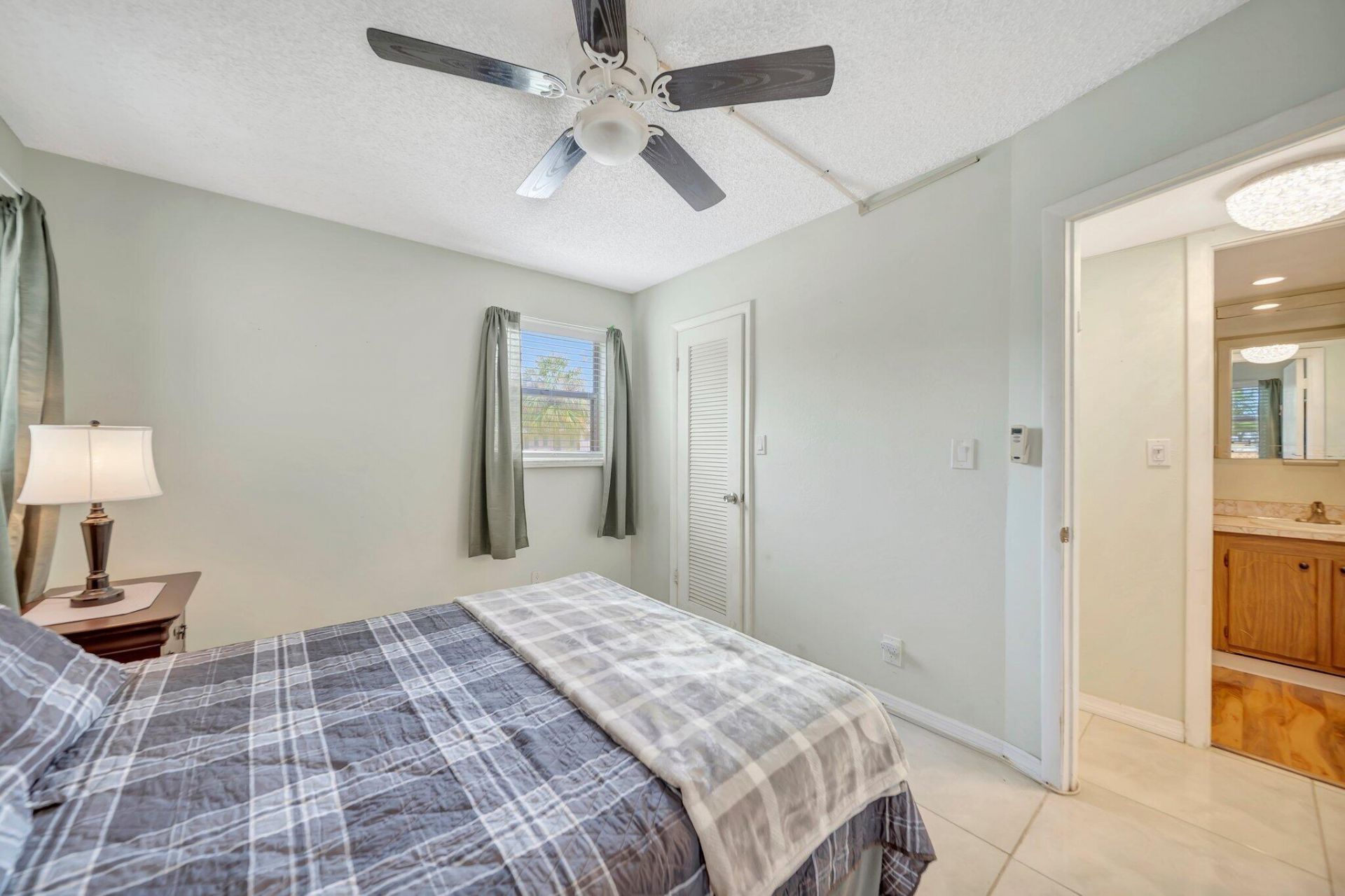 2700 Sunrise Lakes Drive W, Unit 201, Sunrise, FL 33322 Photo