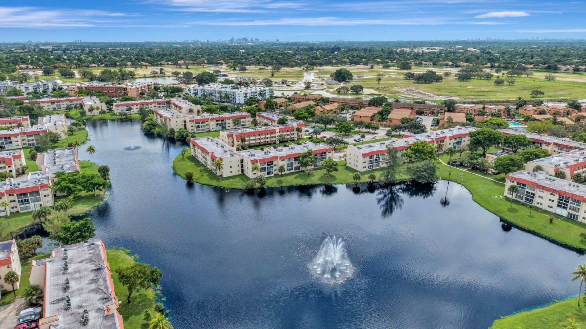 2700 Sunrise Lakes Drive W, Unit 201, Sunrise, FL 33322 Photo