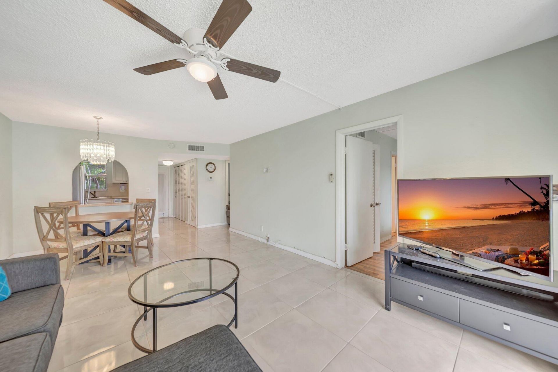 2700 Sunrise Lakes Drive W, Unit 201, Sunrise, FL 33322 Photo