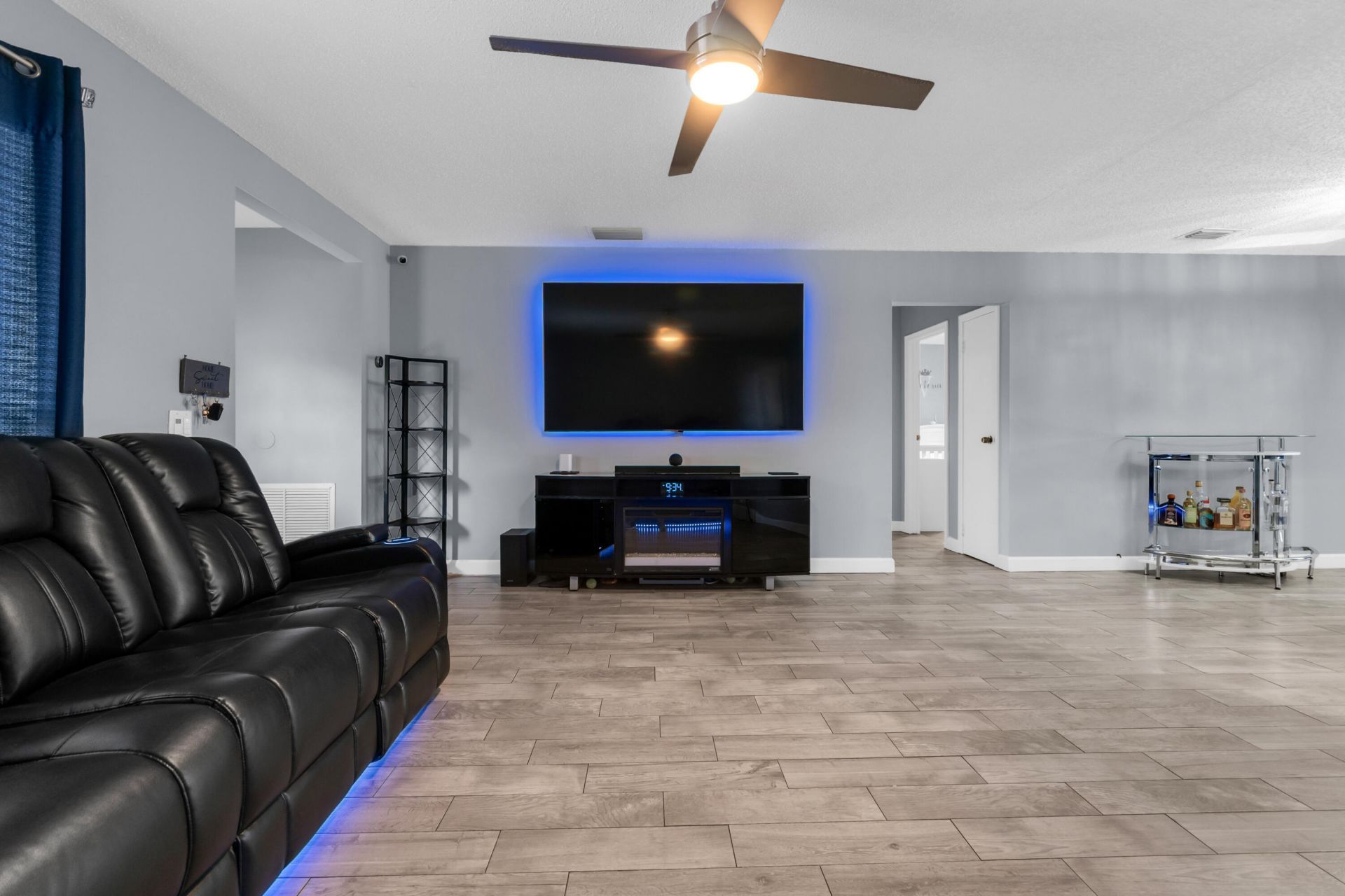 3740 NW 113th Avenue, Sunrise, FL 33323 Photo