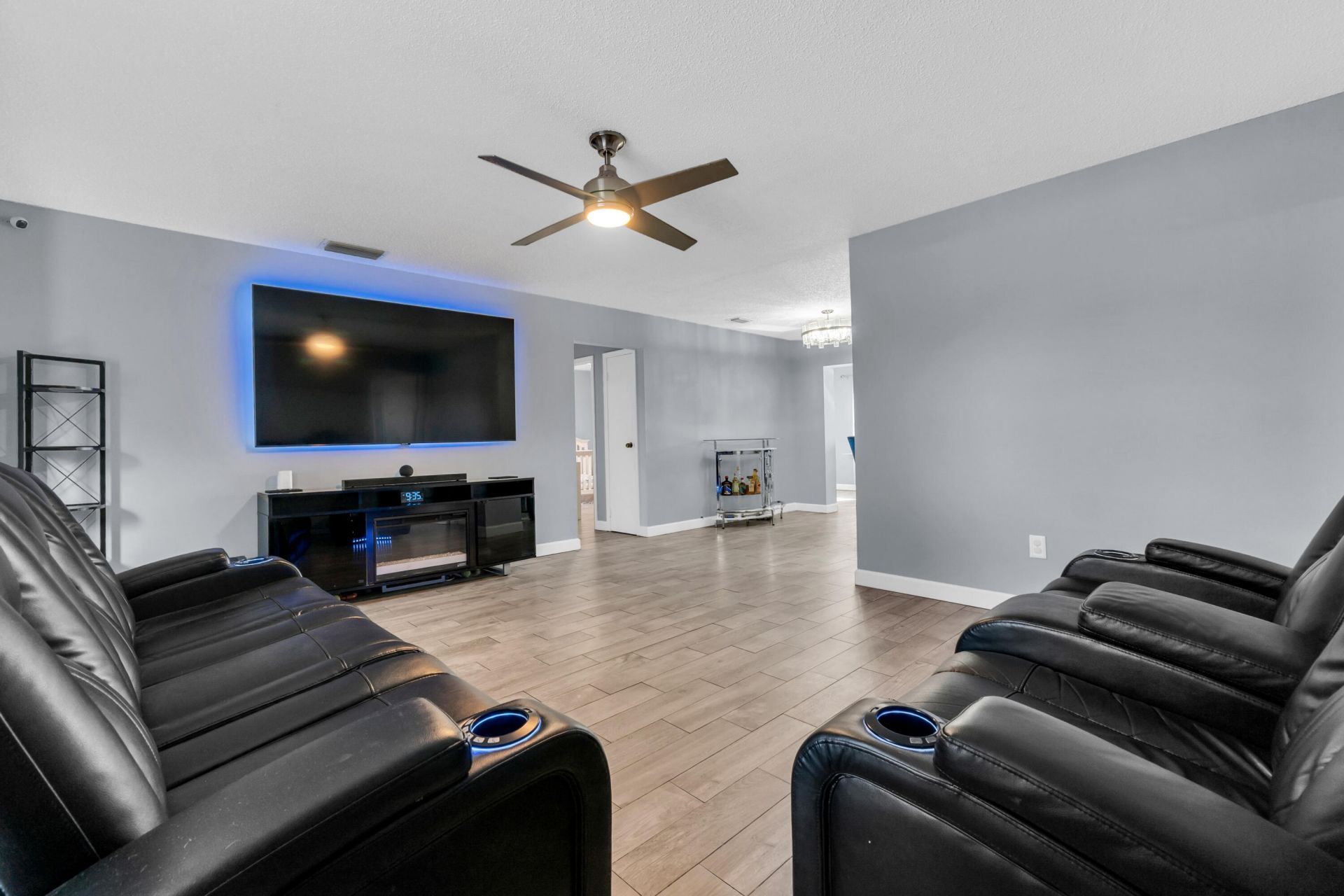 3740 NW 113th Avenue, Sunrise, FL 33323 Photo