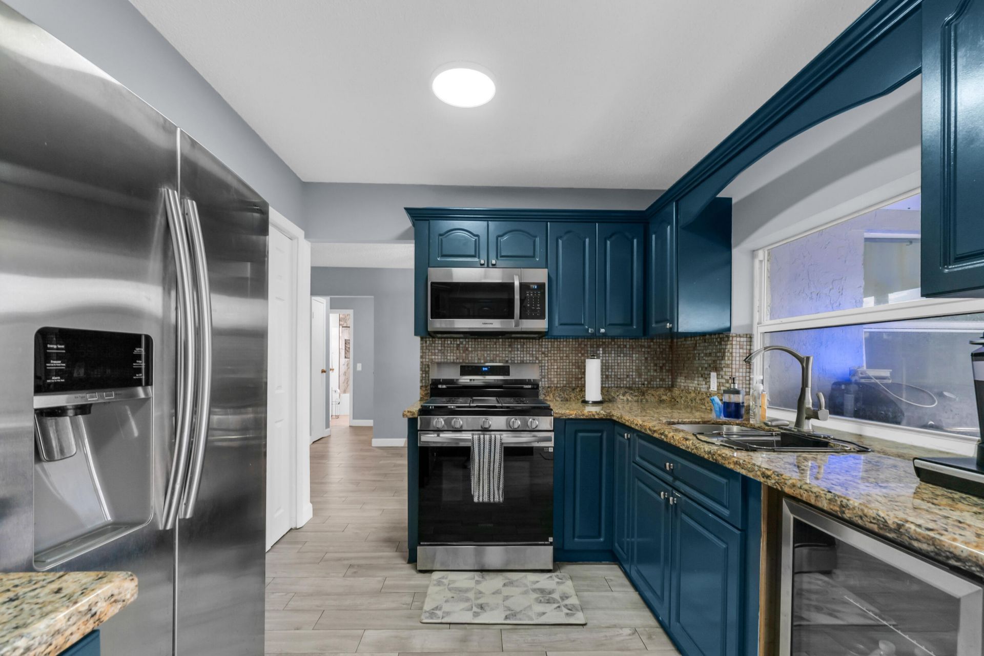 3740 NW 113th Avenue, Sunrise, FL 33323 Photo