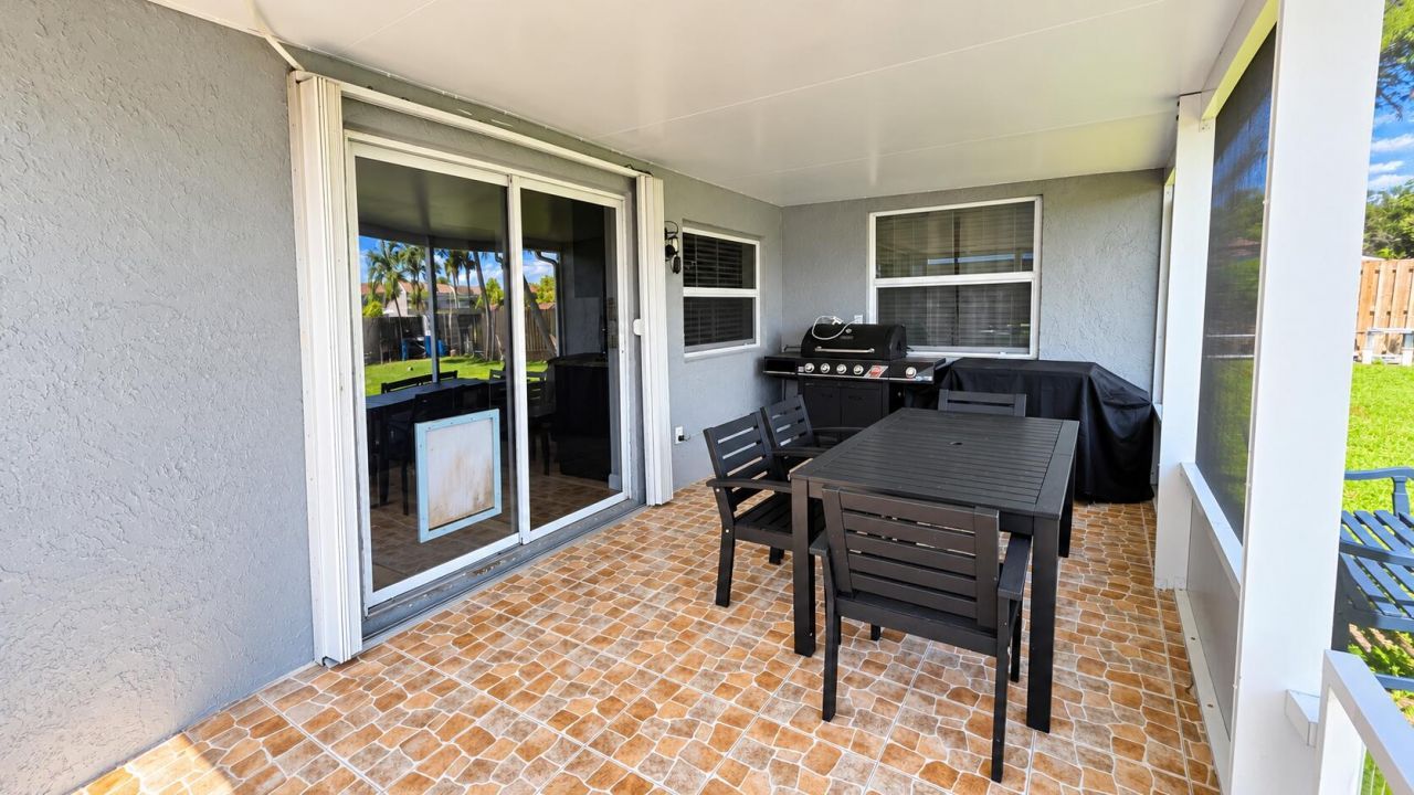 3740 NW 113th Avenue, Sunrise, FL 33323 Photo