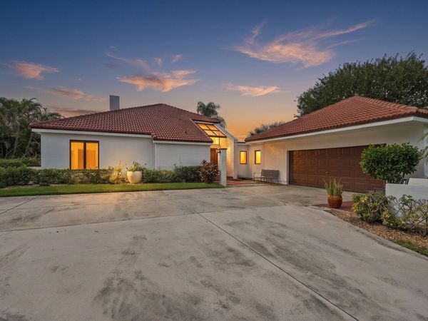 2990 CONIFER Drive, Fort Pierce, FL 34951