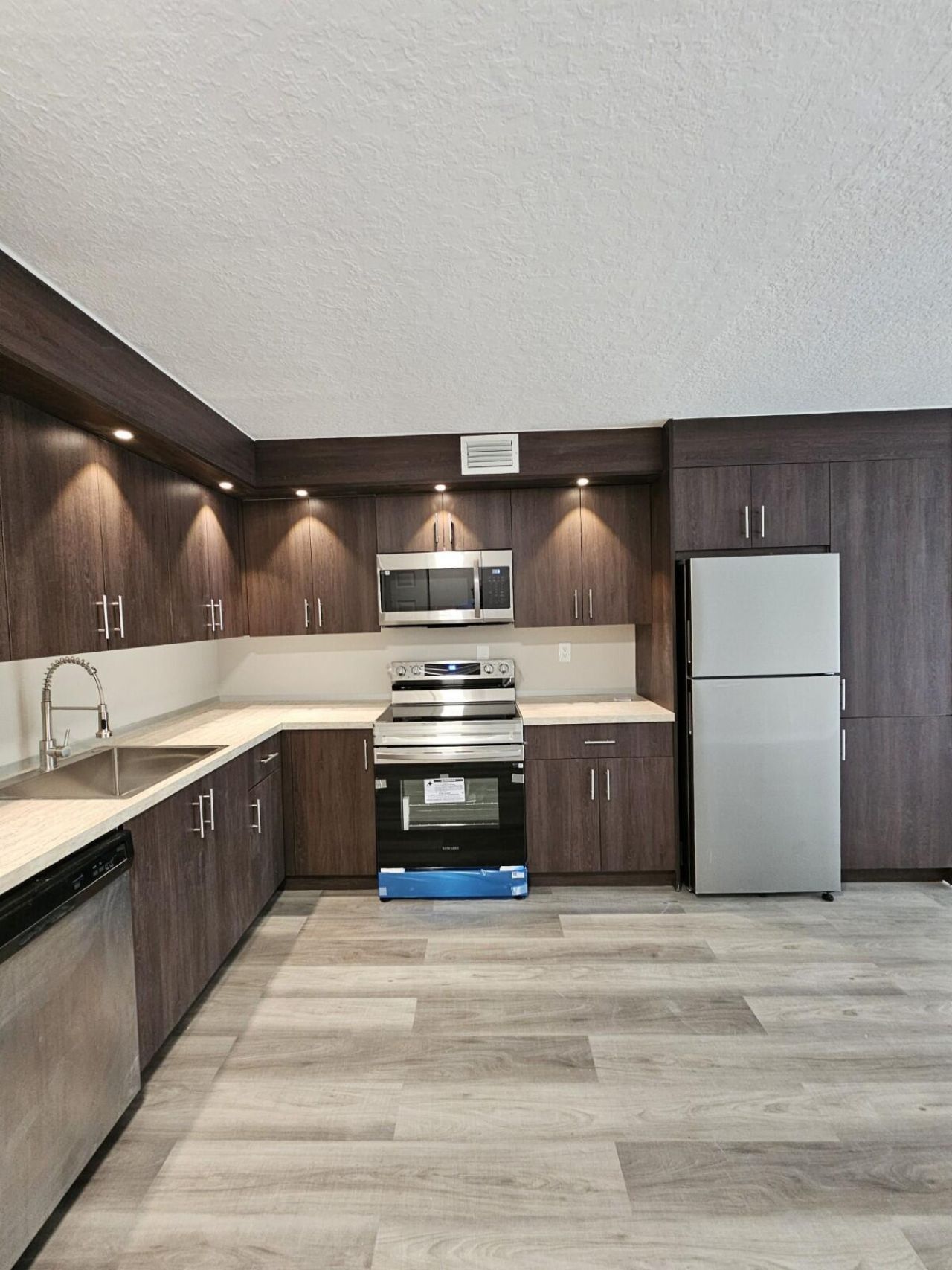 1850 N Congress Avenue, Unit 305, West Palm Beach, FL 33401 Photo