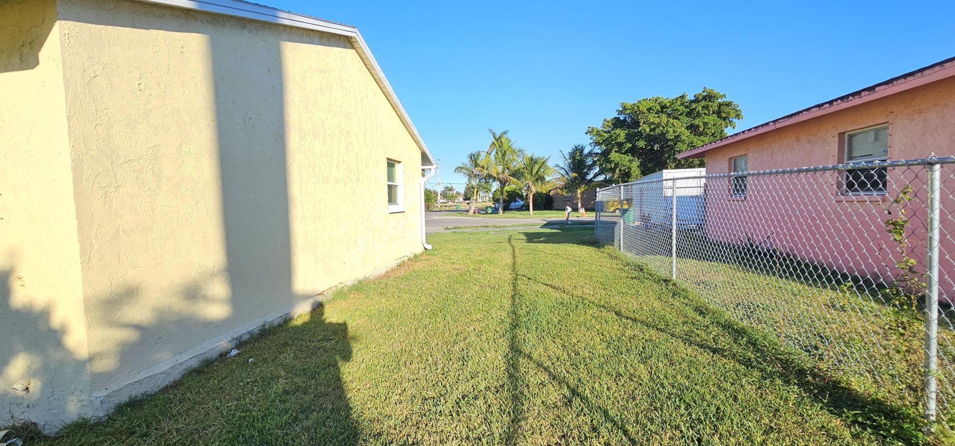 323 Seminole Court, Pahokee, FL 33476 Photo