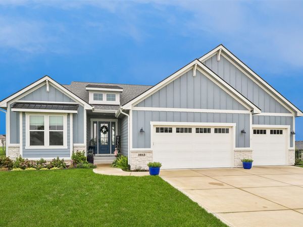 3943 NW 179th Court, Clive, IA 50325