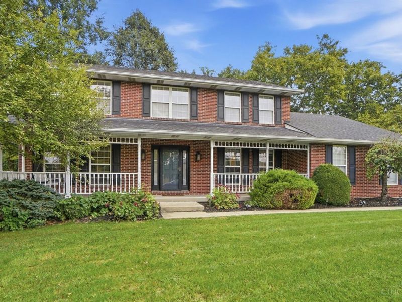 6940 Crown Pointe Drive, Liberty Township, OH 45011 Photo 2