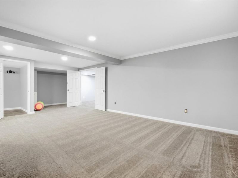 6940 Crown Pointe Drive, Liberty Township, OH 45011 Photo 33