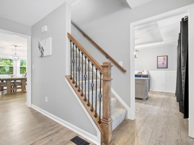 6940 Crown Pointe Drive, Liberty Township, OH 45011 Photo 4