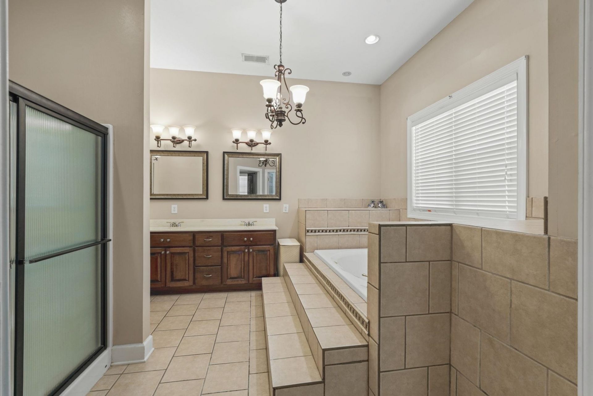 3712 Faith Dr. Photo 28