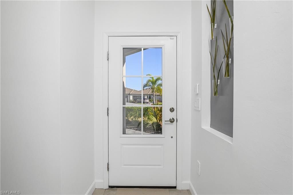 14033 Pine Lodge Ln, Fort Myers, FL 33913 Photo