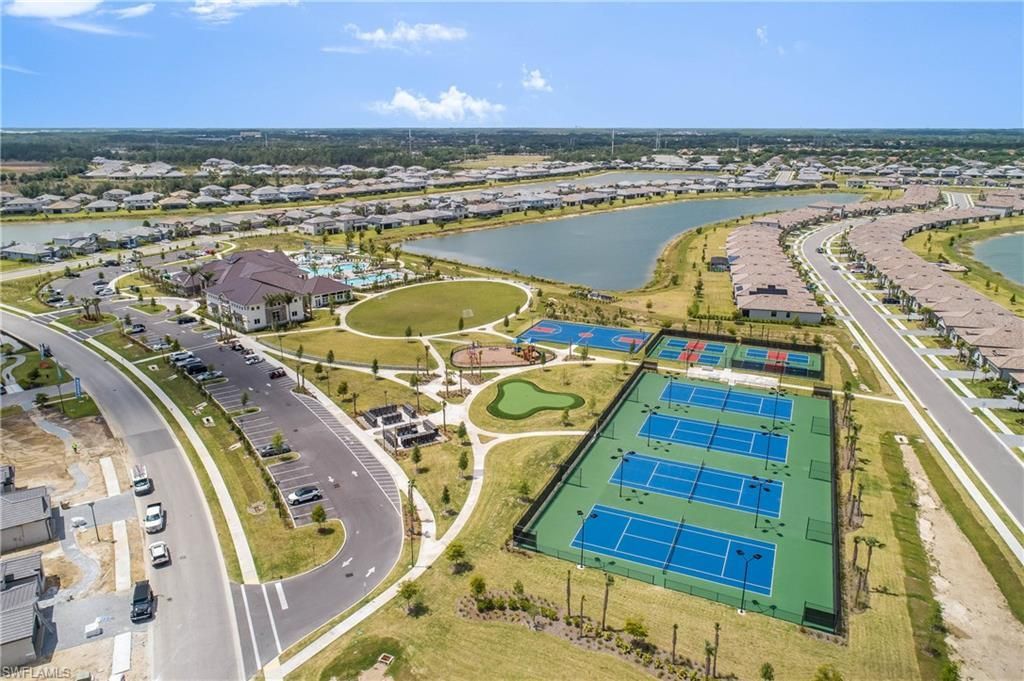 14033 Pine Lodge Ln, Fort Myers, FL 33913 Photo