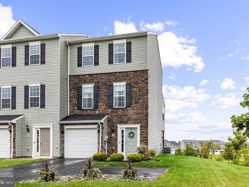 23 Holstein Drive, Hanover, PA 17331 Main Photo