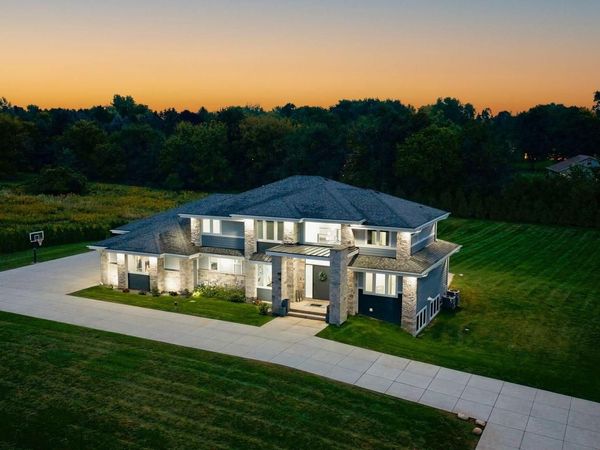 N60W26339 Katesbridge DRIVE, Lisbon, WI 53089