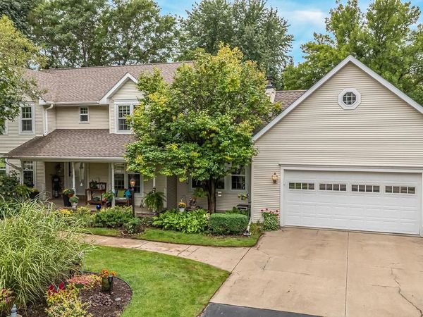 4965 N SCHUH ROAD, Appleton, WI 54913