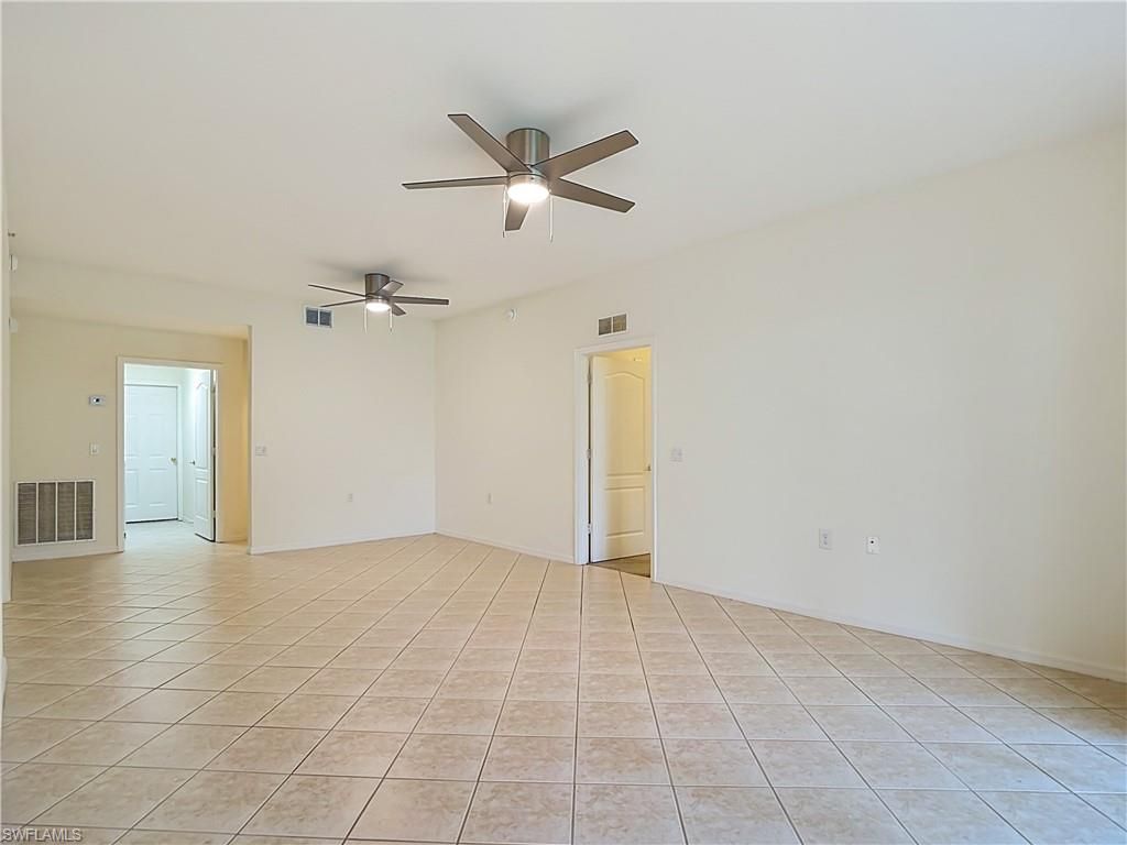 3545 Laurel Greens Ln N, Unit 103, Naples, FL 34119 Photo
