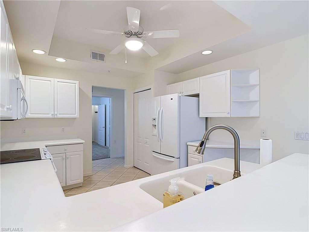 3545 Laurel Greens Ln N, Unit 103, Naples, FL 34119 Photo