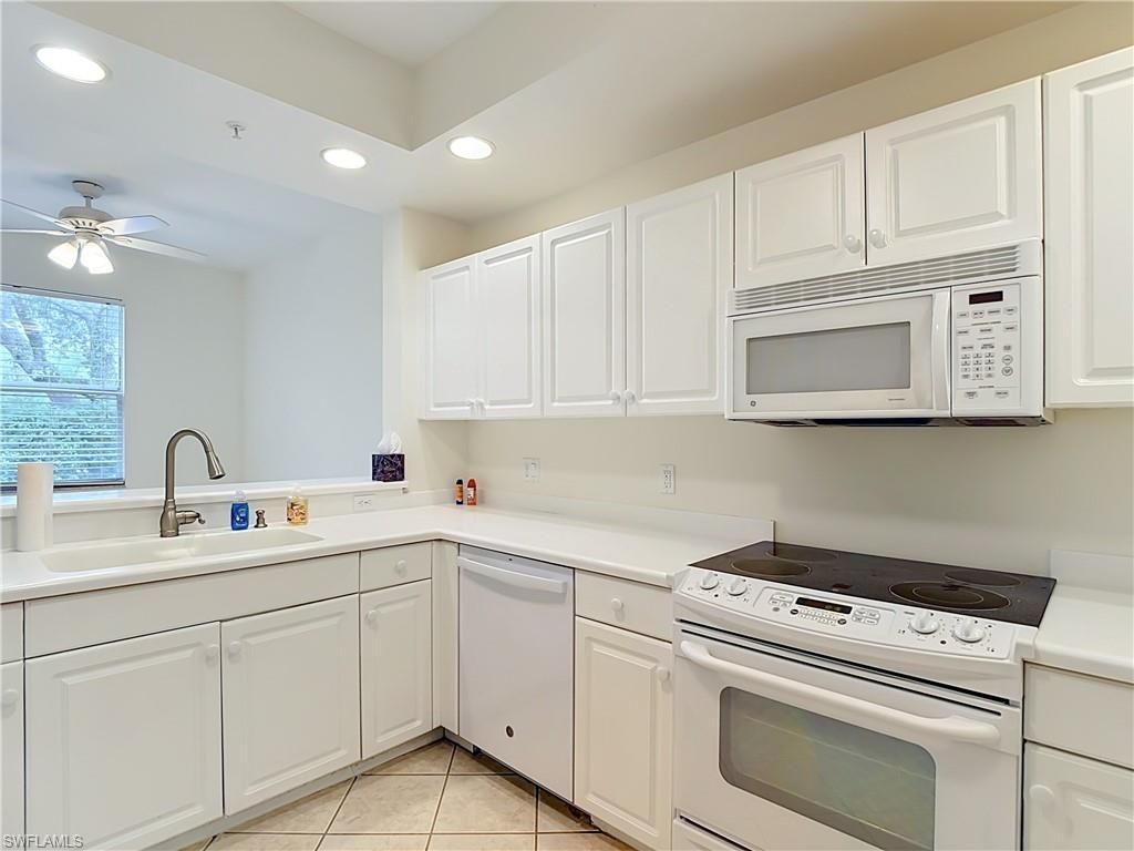 3545 Laurel Greens Ln N, Unit 103, Naples, FL 34119 Photo