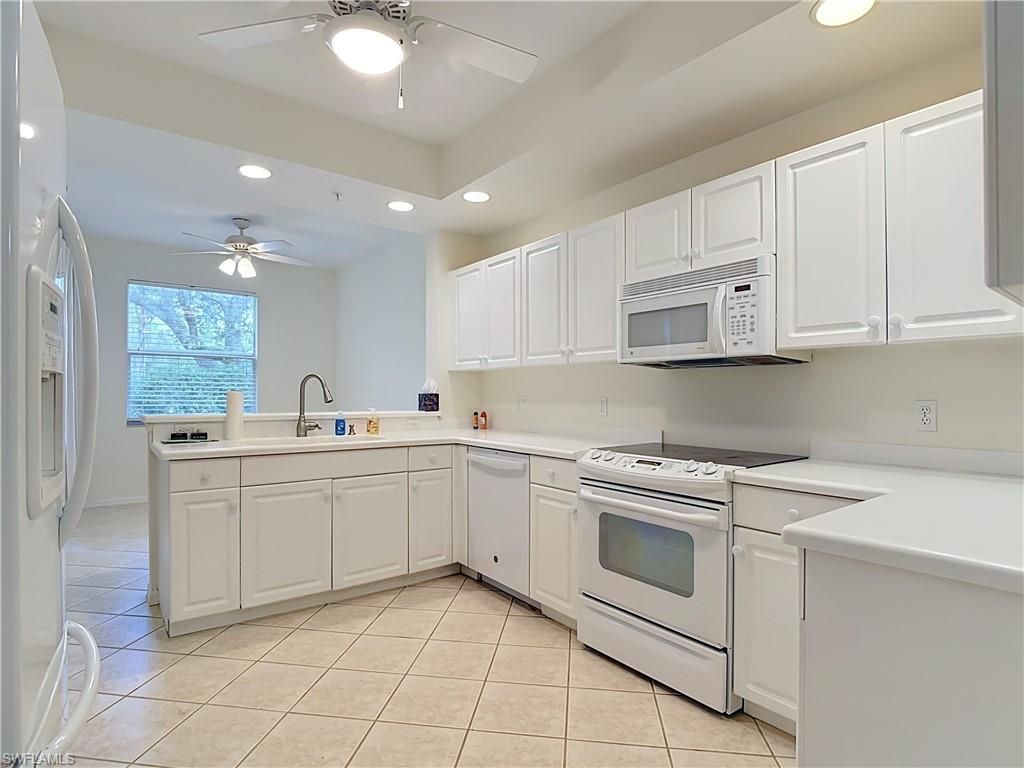 3545 Laurel Greens Ln N, Unit 103, Naples, FL 34119 Photo