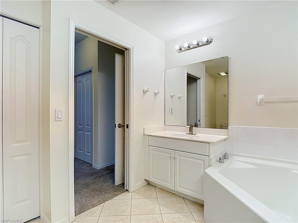 3545 Laurel Greens Ln N, Unit 103, Naples, FL 34119 Photo